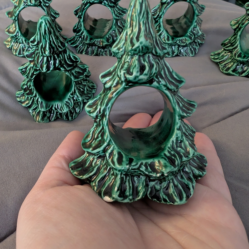 Green Ceramic Christmas Tree Napkin Rings
